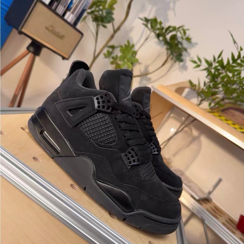 🖤🖤🖤Air Jordan 4 Retro (Black Cat) 2025
